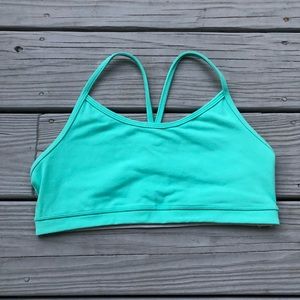 Lululemon power Y sports bra